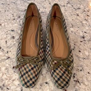 Talbots Vanessa Tweed Block Heels Size 6 | NWOT Sand Dollar Low Pumps